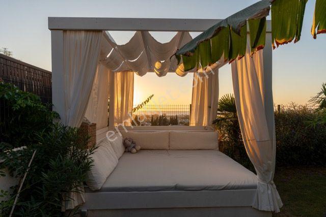 Kuşadası Karaovada Emsaline Az Rastlanan Full Manzaralı Villa - Görsel 7