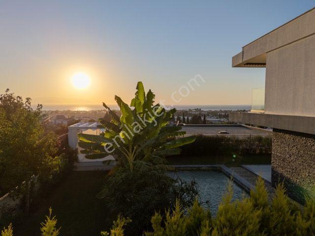 Kuşadası Karaovada Emsaline Az Rastlanan Full Manzaralı Villa - Görsel 5