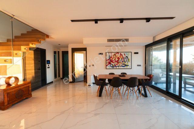 Kuşadası Karaovada Emsaline Az Rastlanan Full Manzaralı Villa - Görsel 25