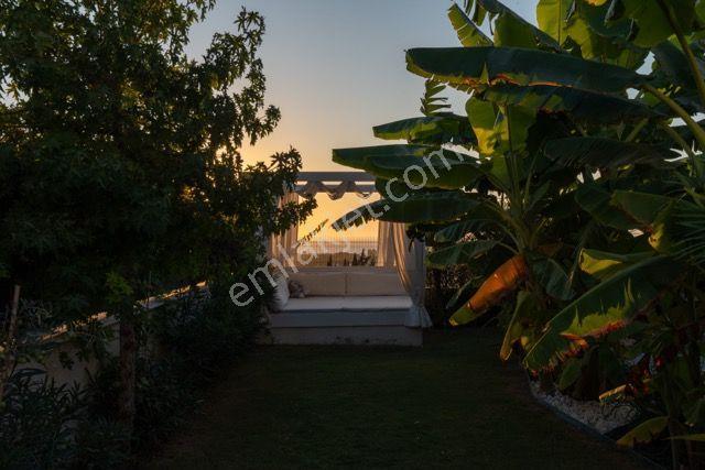 Kuşadası Karaovada Emsaline Az Rastlanan Full Manzaralı Villa - Görsel 9
