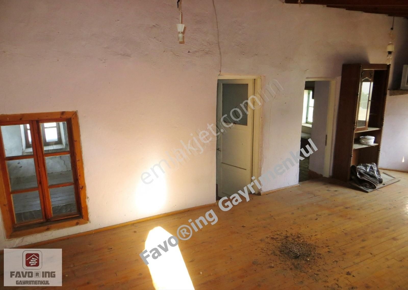 Menderes Özdere | Cumhuriyet Mahallesi | 134 M2 Satılık Köy Evi - Görsel 6