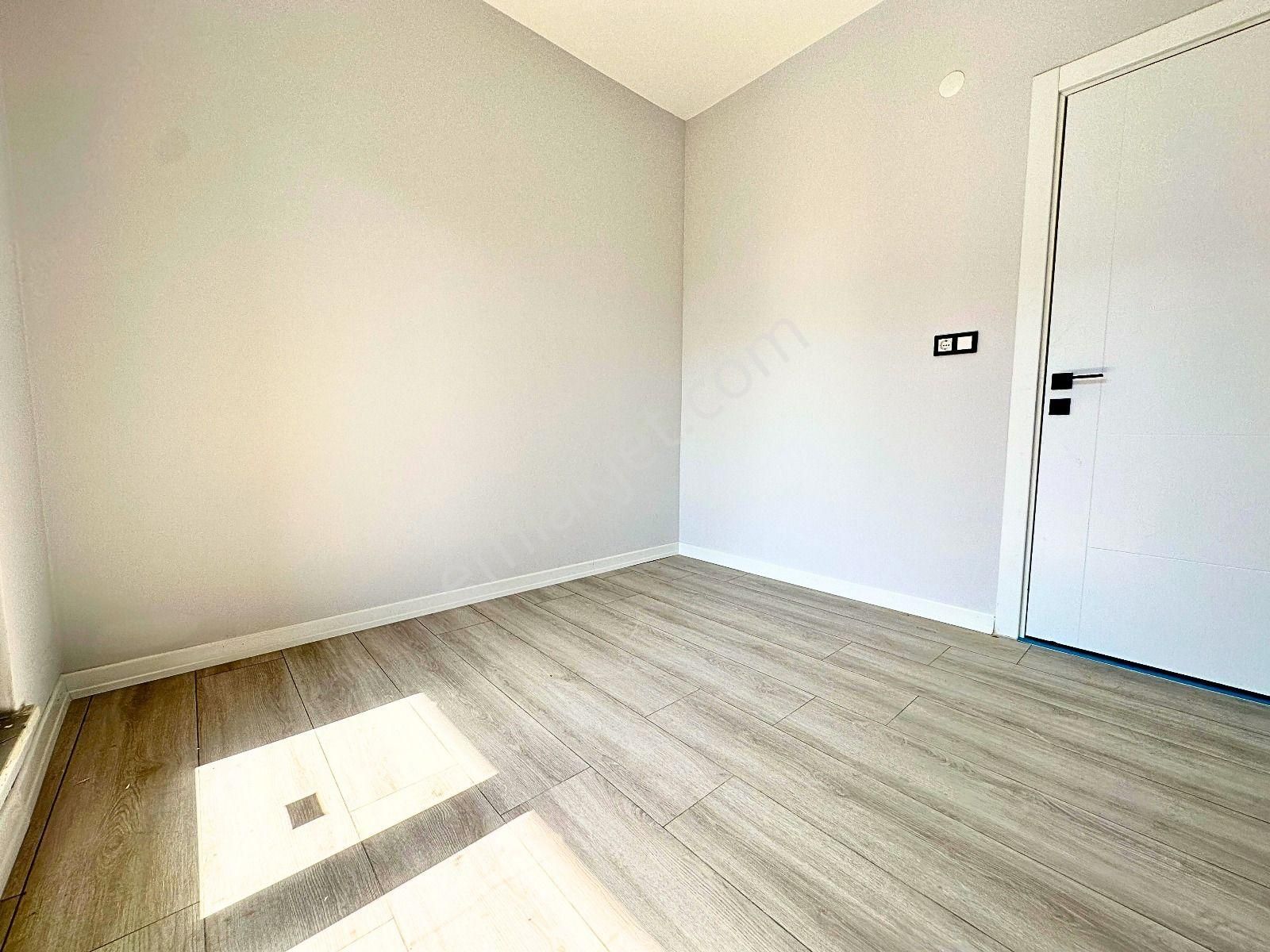 Mt Royal'den Kapaklı Opet Yanında 2+1 Sıfır Daire - Görsel 15