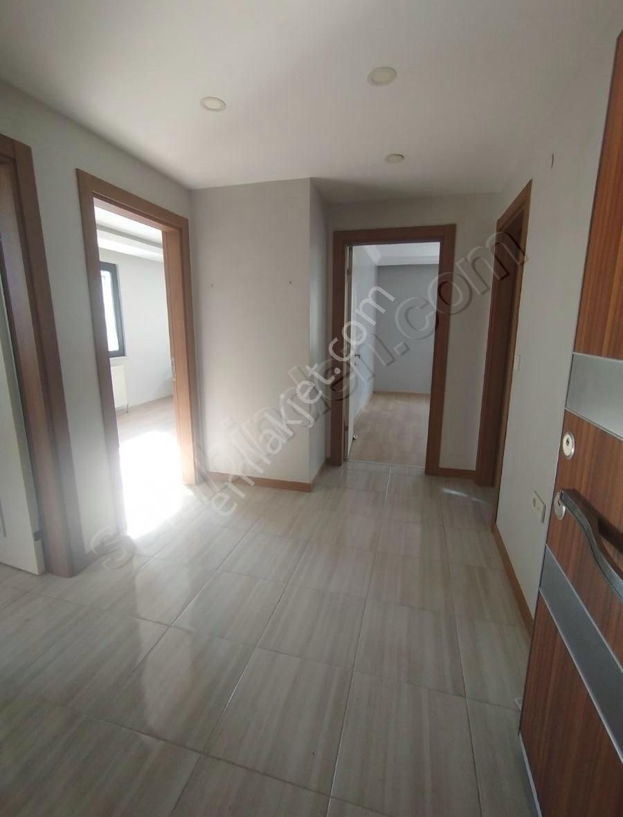 Kavaklı Merkez 2+1 Düz Giriş Bahçe Kullanimli - Görsel 5