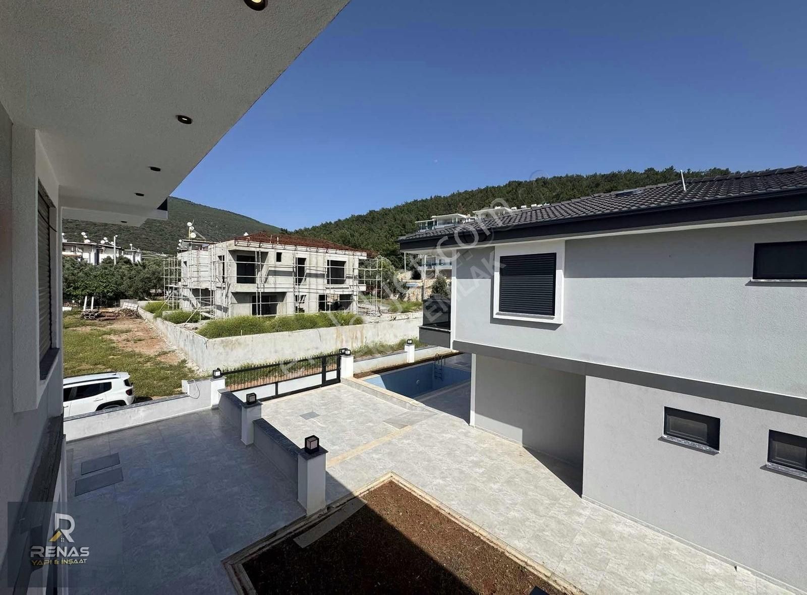 Didim Akbük'te Yerinizi Alın Satılık 4+1 Havuzlu Geniş Villa - Görsel 14