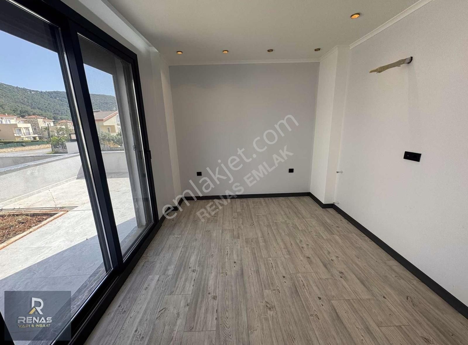 Didim Akbük'te Yerinizi Alın Satılık 4+1 Havuzlu Geniş Villa - Görsel 12