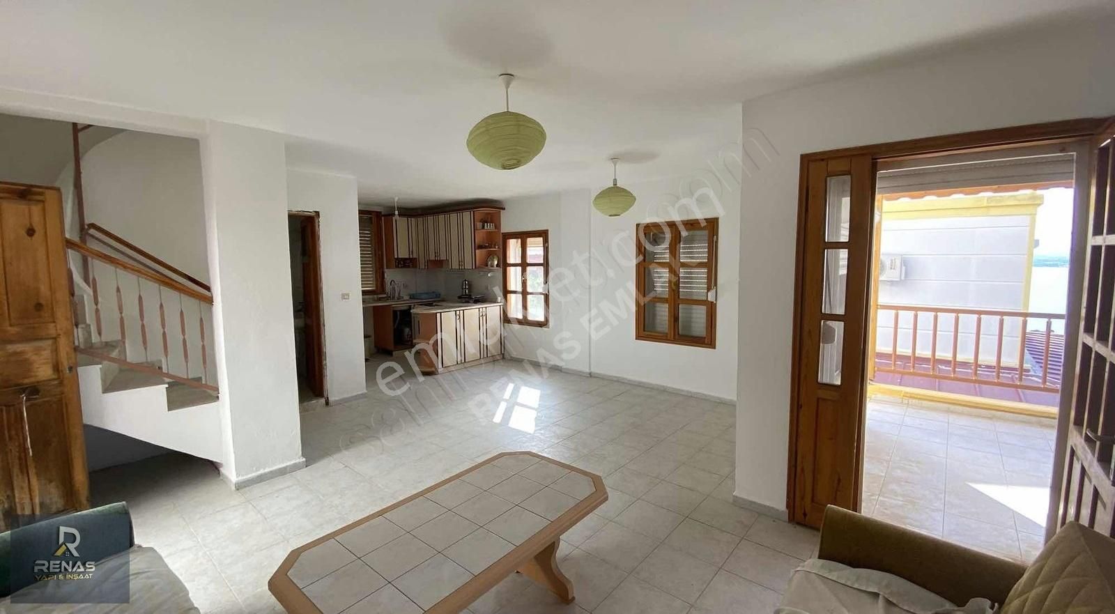Didim Akbük'te Deniz Manzaralı Geniş Bahçeli Müstakil Villa - Görsel 10