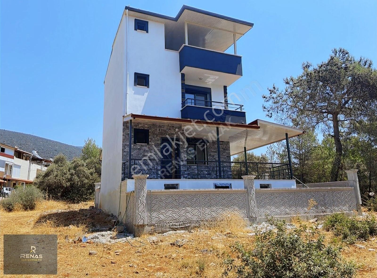 Didim-akbük Merkez'de Denize 800 Mesafede Villa Arsası - Görsel 7
