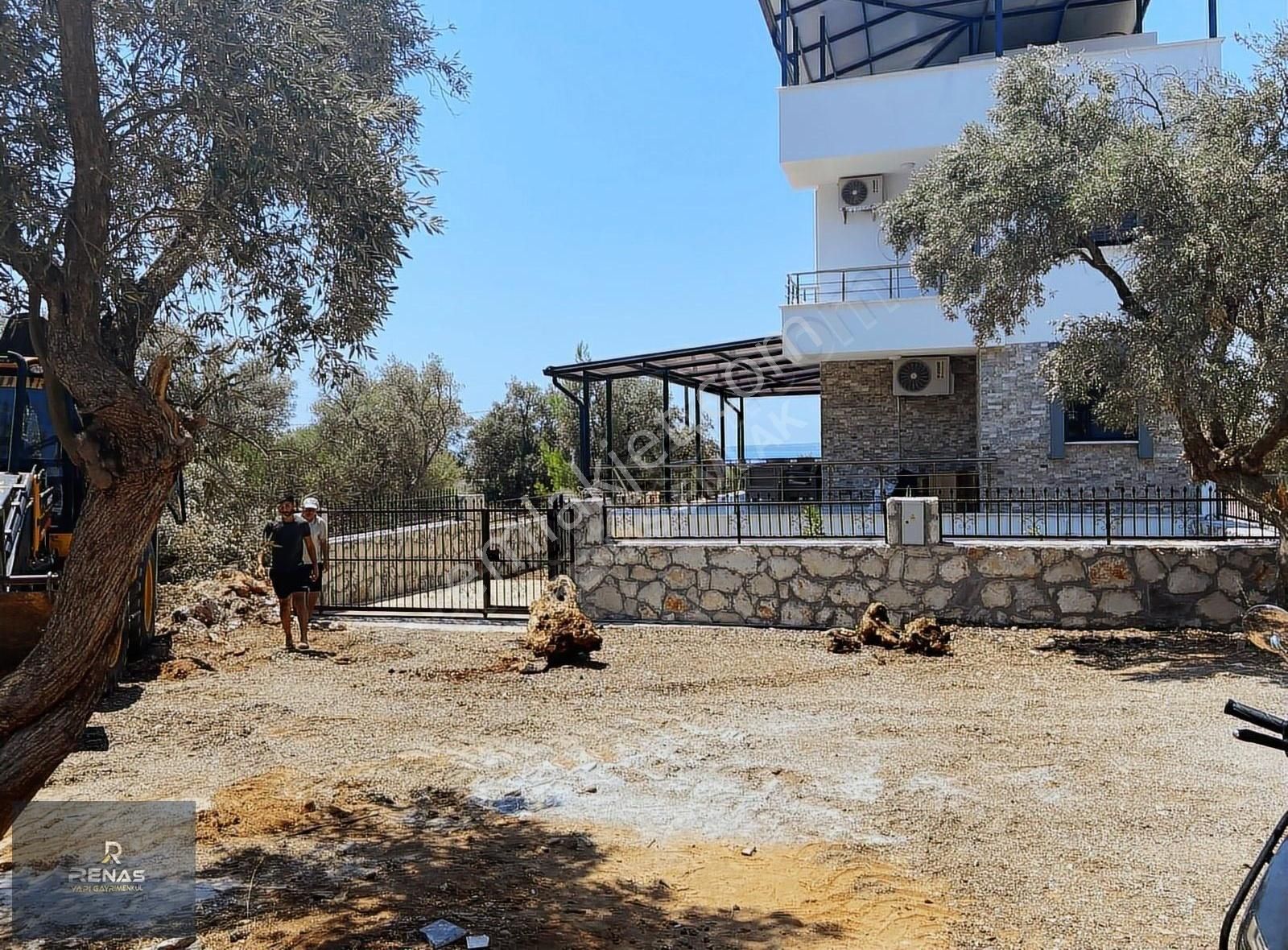 Didim-akbük Merkez'de Denize 800 Mesafede Villa Arsası - Görsel 5