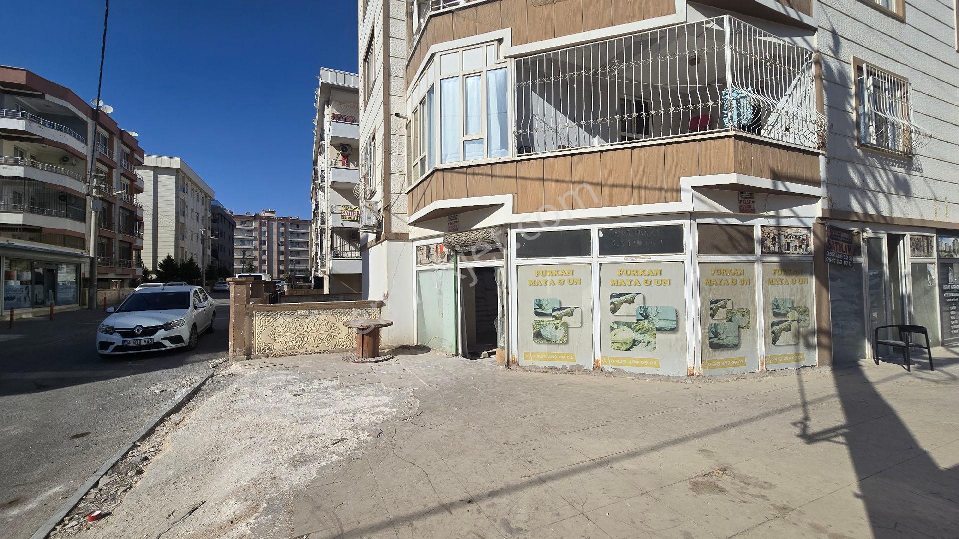 Berat Arpacık Gayrimenkul 'den Sırrın'da Satılık Dükkan Köşe Başı - Görsel 7