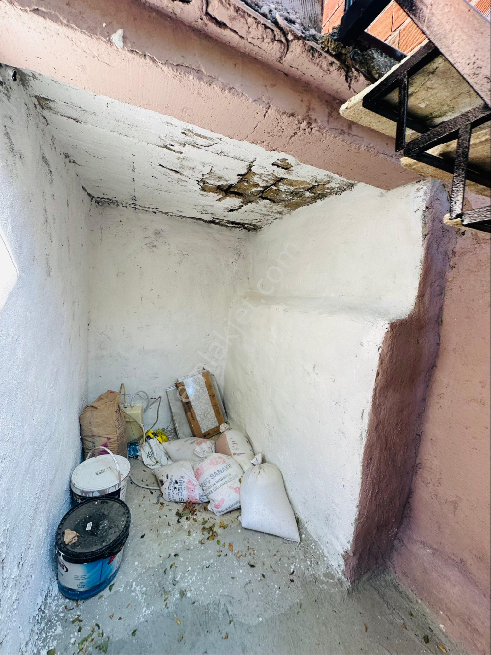 Tire Satılık Müstakil Ev 100 M2 İçi Komple Yenilendi - Görsel 10