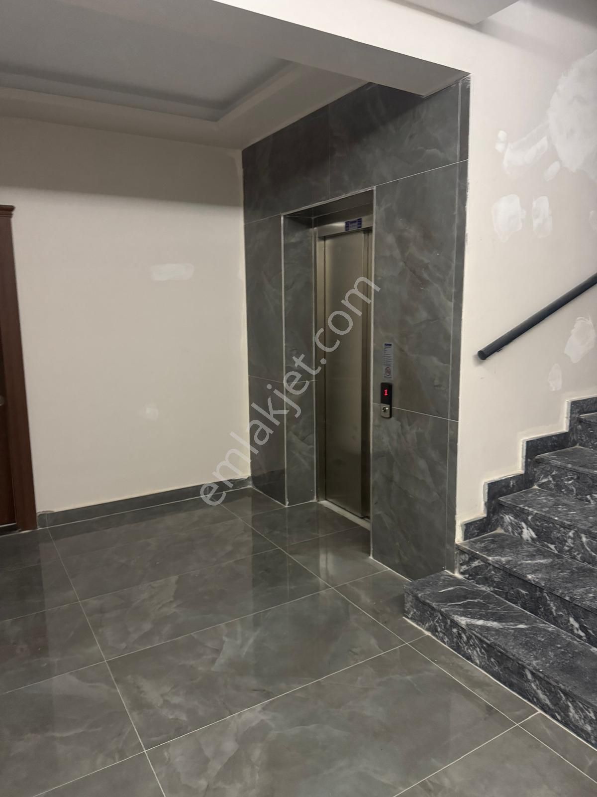 Tekirdağ S.paşa Atatürk Mah Ebeveyn Banyolu Satılık 4+1 Lüx Daire - Görsel 17