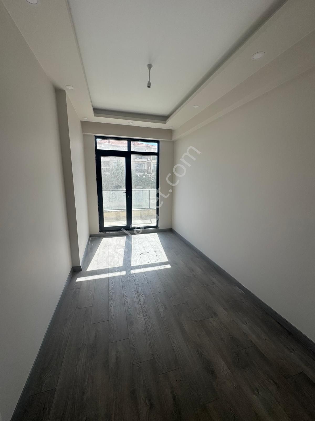 Tekirdağ S.paşa Atatürk Mah Ebeveyn Banyolu Satılık 4+1 Lüx Daire - Görsel 3