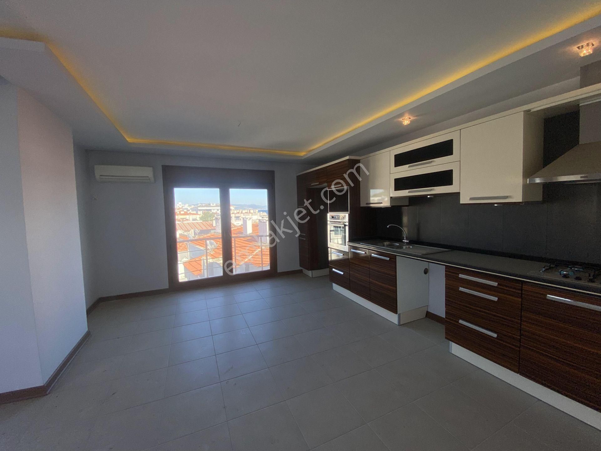 Balıkesir Ayvalık Sarımsaklı Da Satılık Daire.denize Sıfır - Görsel 11