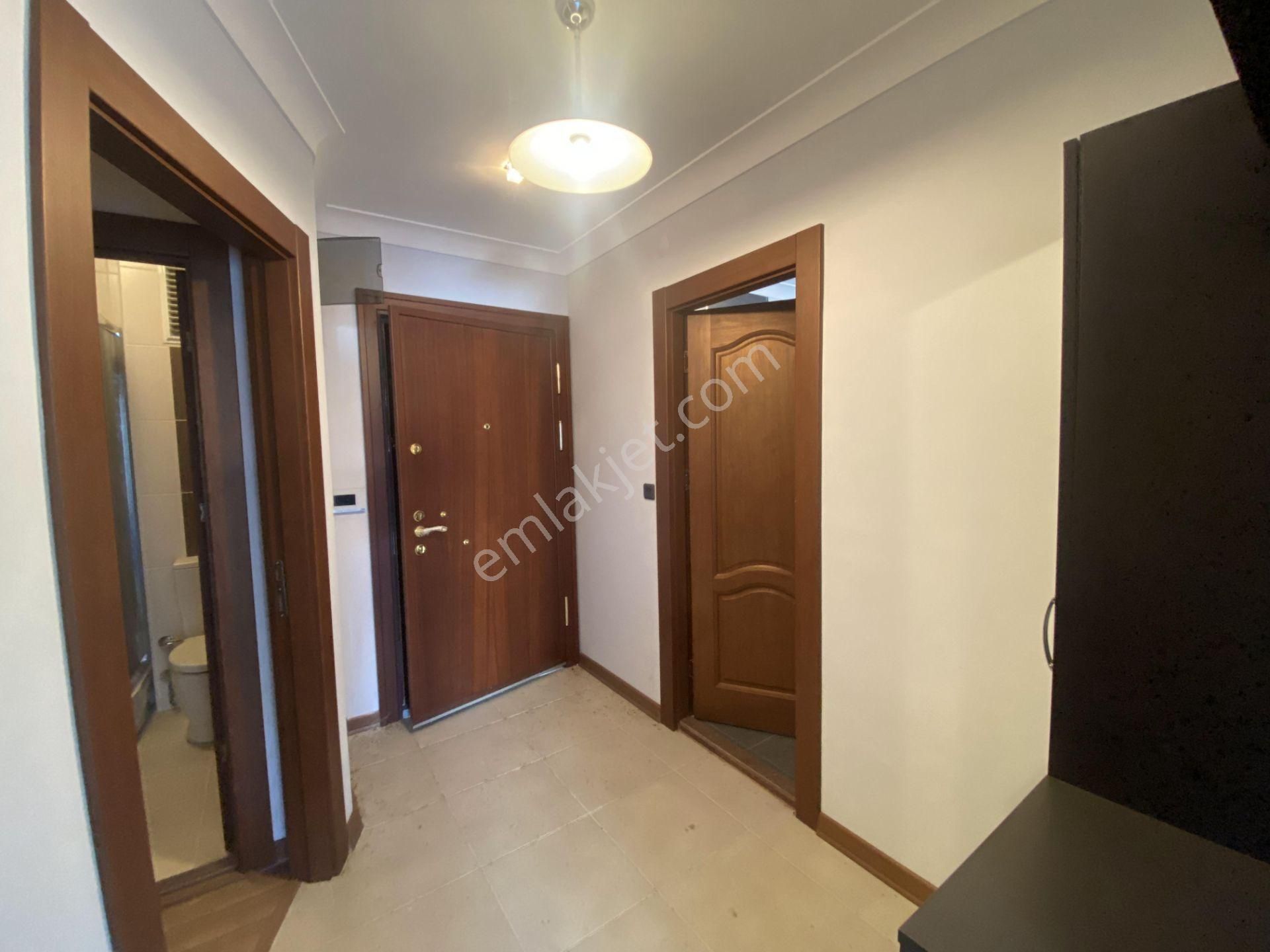 Balıkesir Ayvalık Sarımsaklı Da Satılık Daire.denize Sıfır - Görsel 4