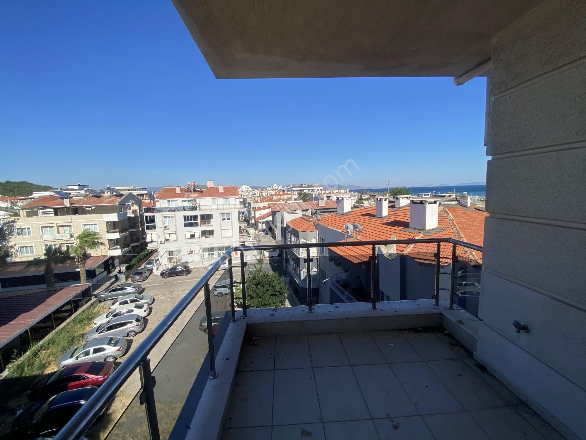 Balıkesir Ayvalık Sarımsaklı Da Satılık Daire.denize Sıfır - Görsel 14