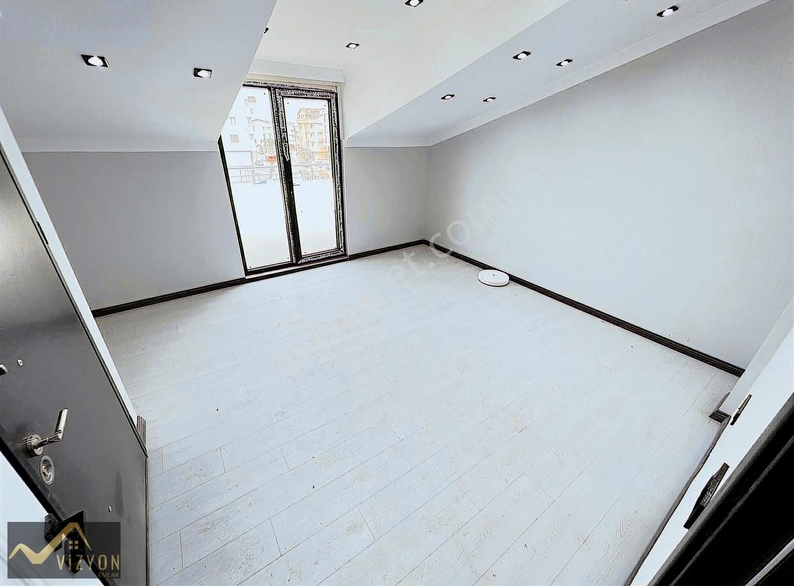 Vizyon Emlak'tan Tuzla Cd Çift Girişli Çift Teraslı 5+1 Dubleks - Görsel 3