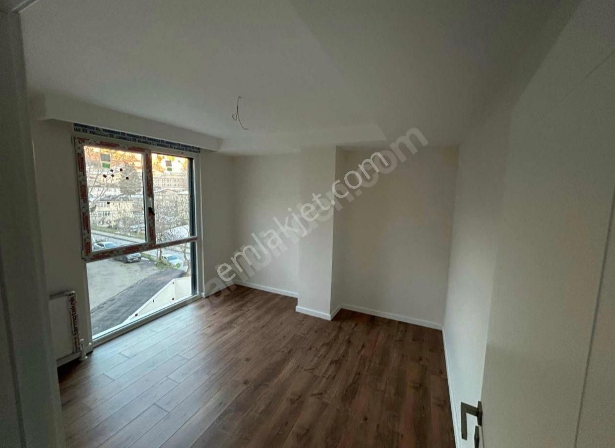 Beykoz Dedeoğlu Sitede Kredili Lüx Arakat Daire - Görsel 14
