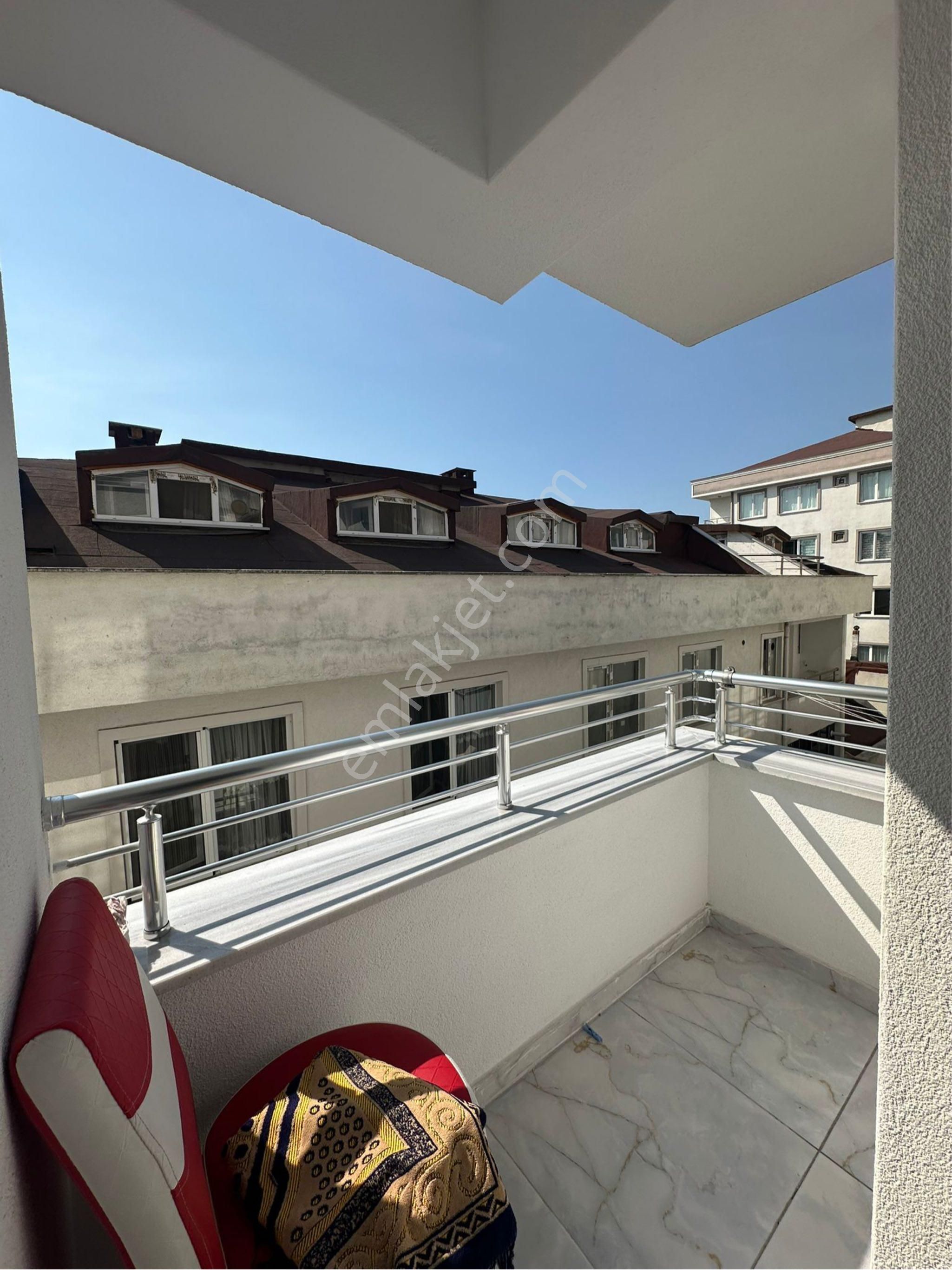 Başakşehir Güvercintepe’de 2 + 1 Satılık 90m2 Arakat - Görsel 4