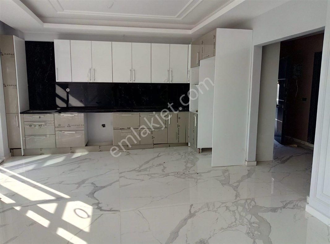 Mudanya Bademli'de Satılık 500 M2 Bahçeli Manzaralı Villa - Görsel 9