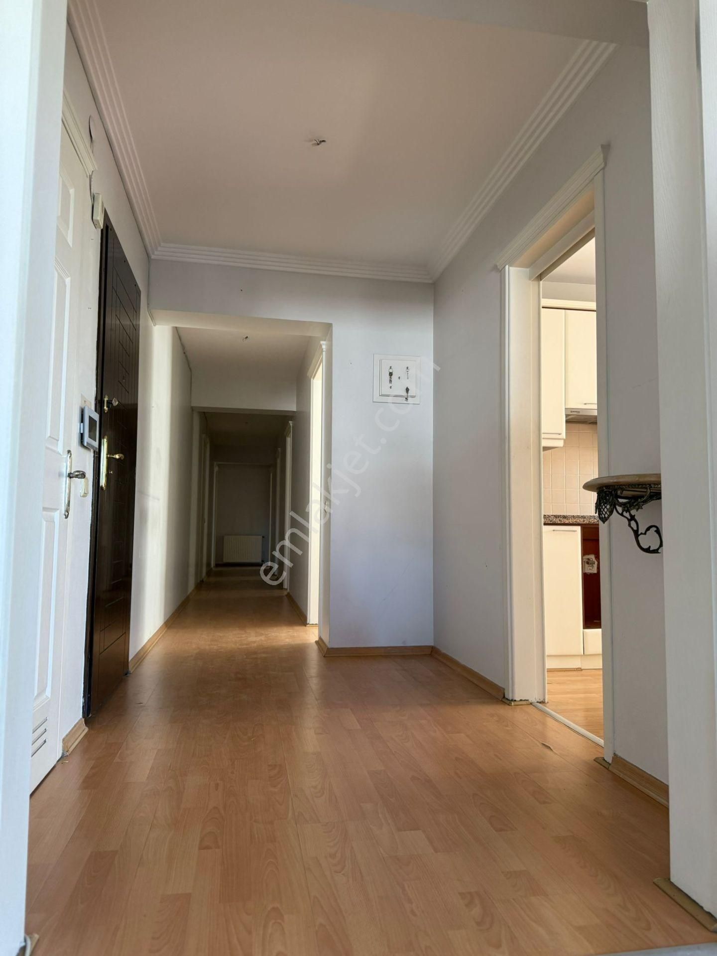 İnönü Cad Üzerinde Otoparklı Asansörlü 4+1 220 M² Satılık Daire - Görsel 30