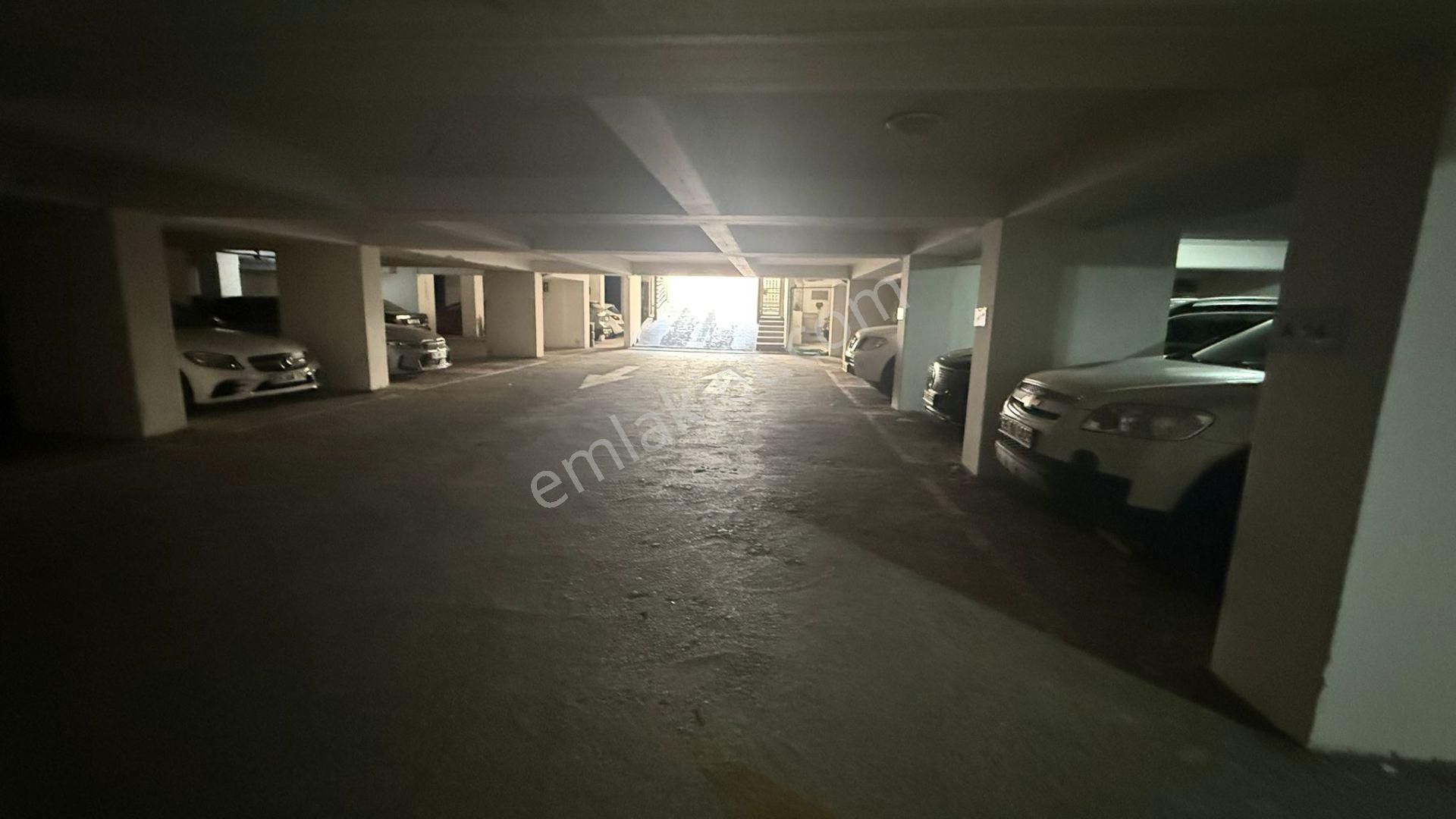 İnönü Cad Üzerinde Otoparklı Asansörlü 4+1 220 M² Satılık Daire - Görsel 34