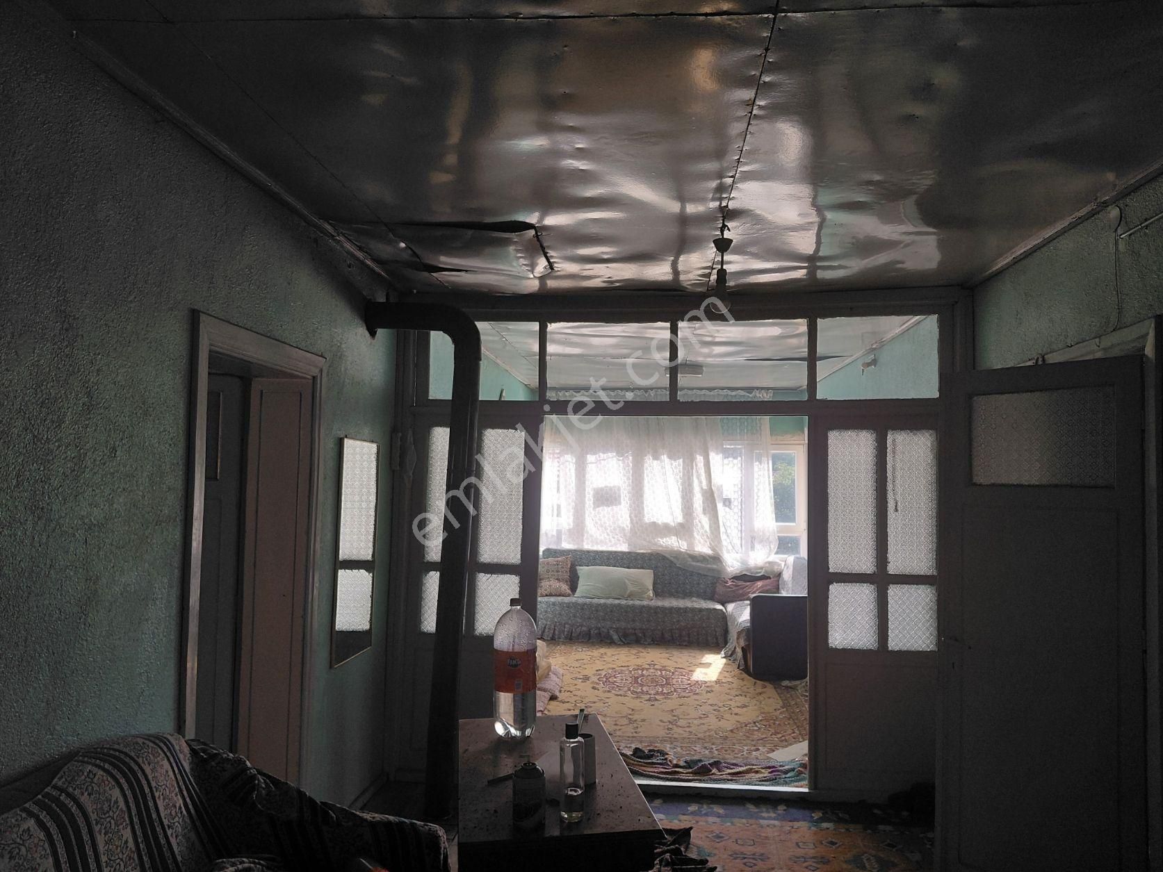 Bizim Emlaktan 2 Katlı Bahçeli Mustakil Arsa Parasına - Görsel 8