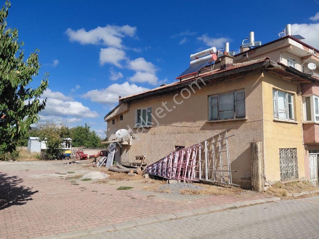 Bizim Emlaktan 2 Katlı Bahçeli Mustakil Arsa Parasına - Görsel 15