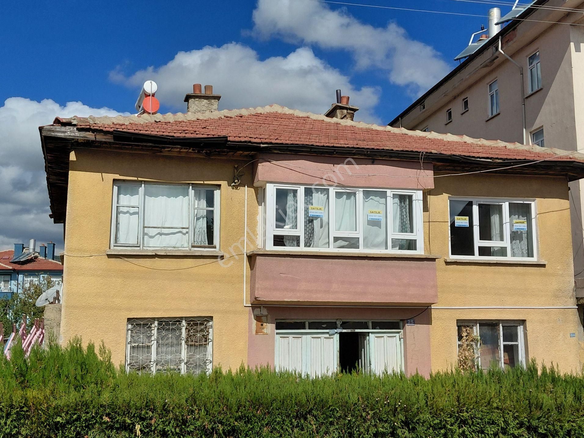 Bizim Emlaktan 2 Katlı Bahçeli Mustakil Arsa Parasına - Görsel 33