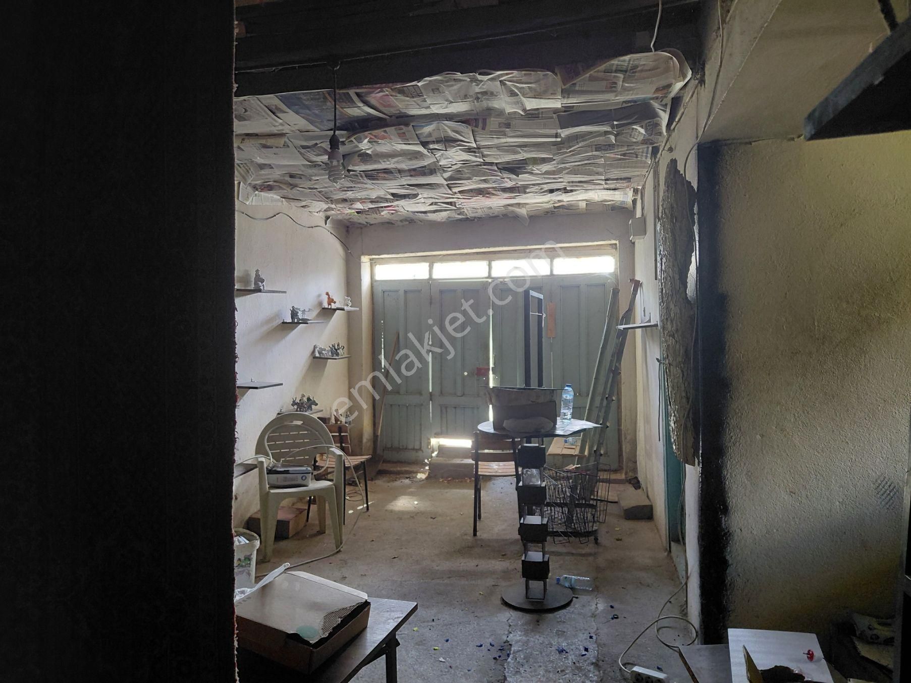 Bizim Emlaktan 2 Katlı Bahçeli Mustakil Arsa Parasına - Görsel 11