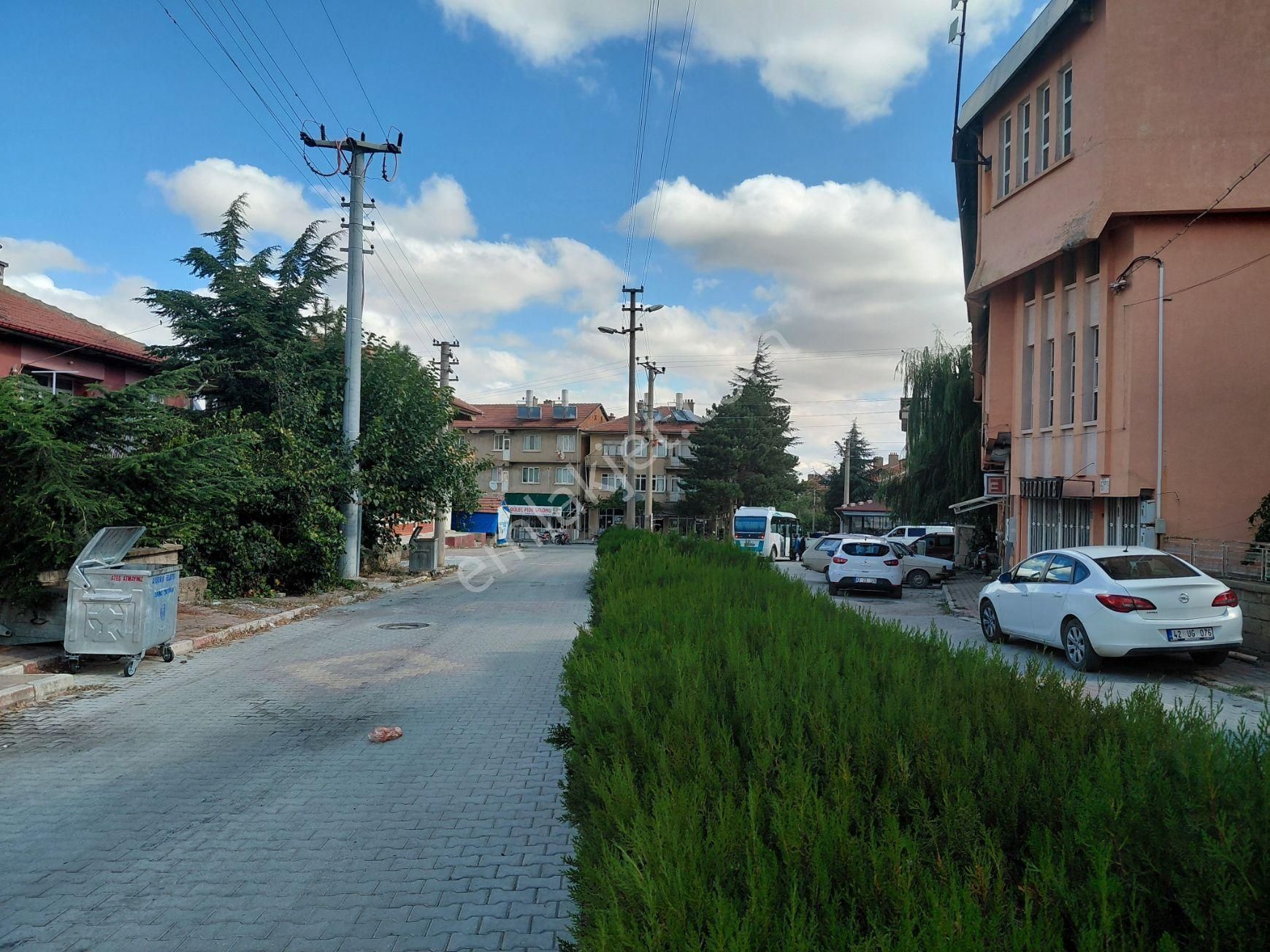 Bizim Emlaktan 2 Katlı Bahçeli Mustakil Arsa Parasına - Görsel 28