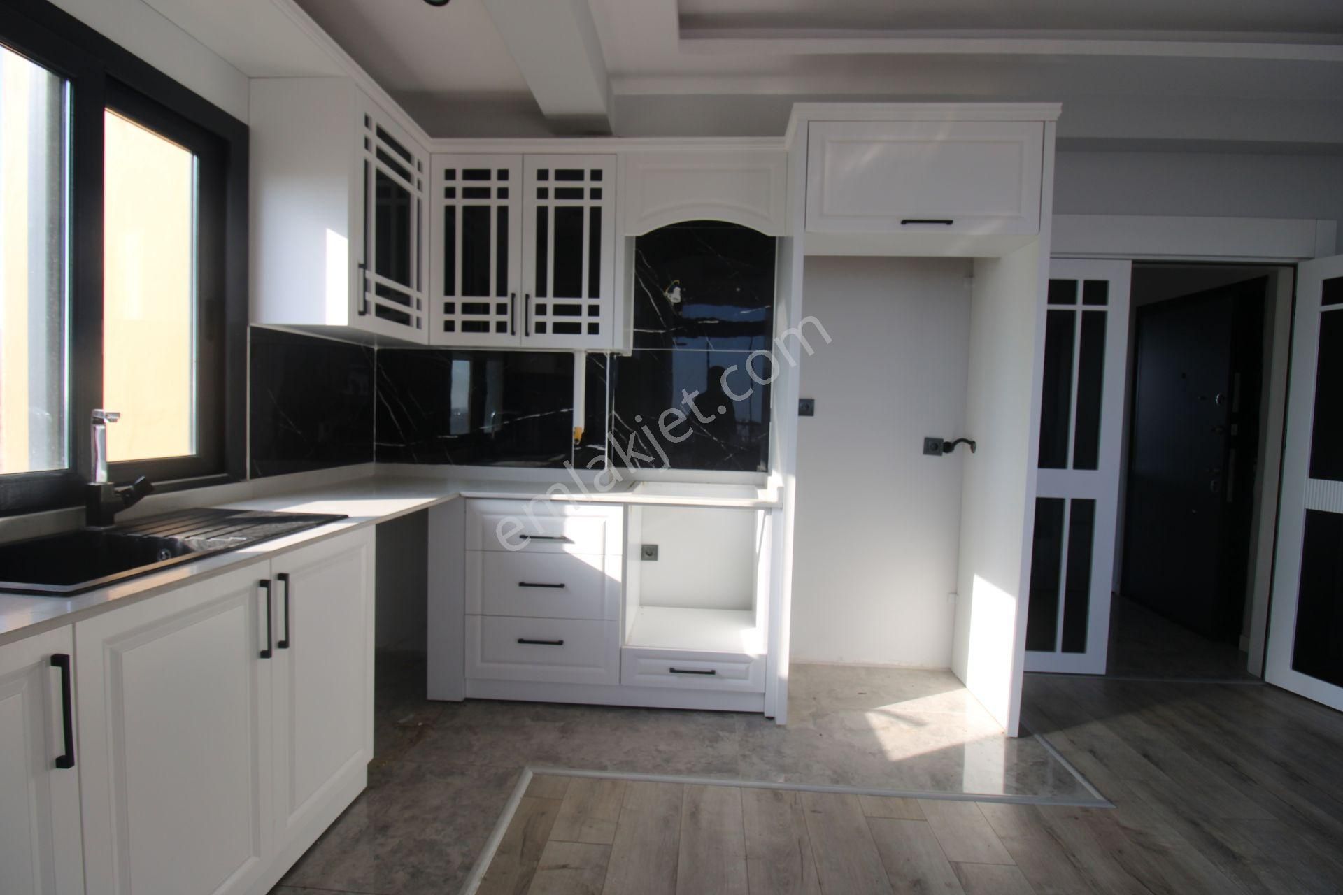 Mezitli De 2+1 Cepheleri Açık Lüx Daire - Görsel 7