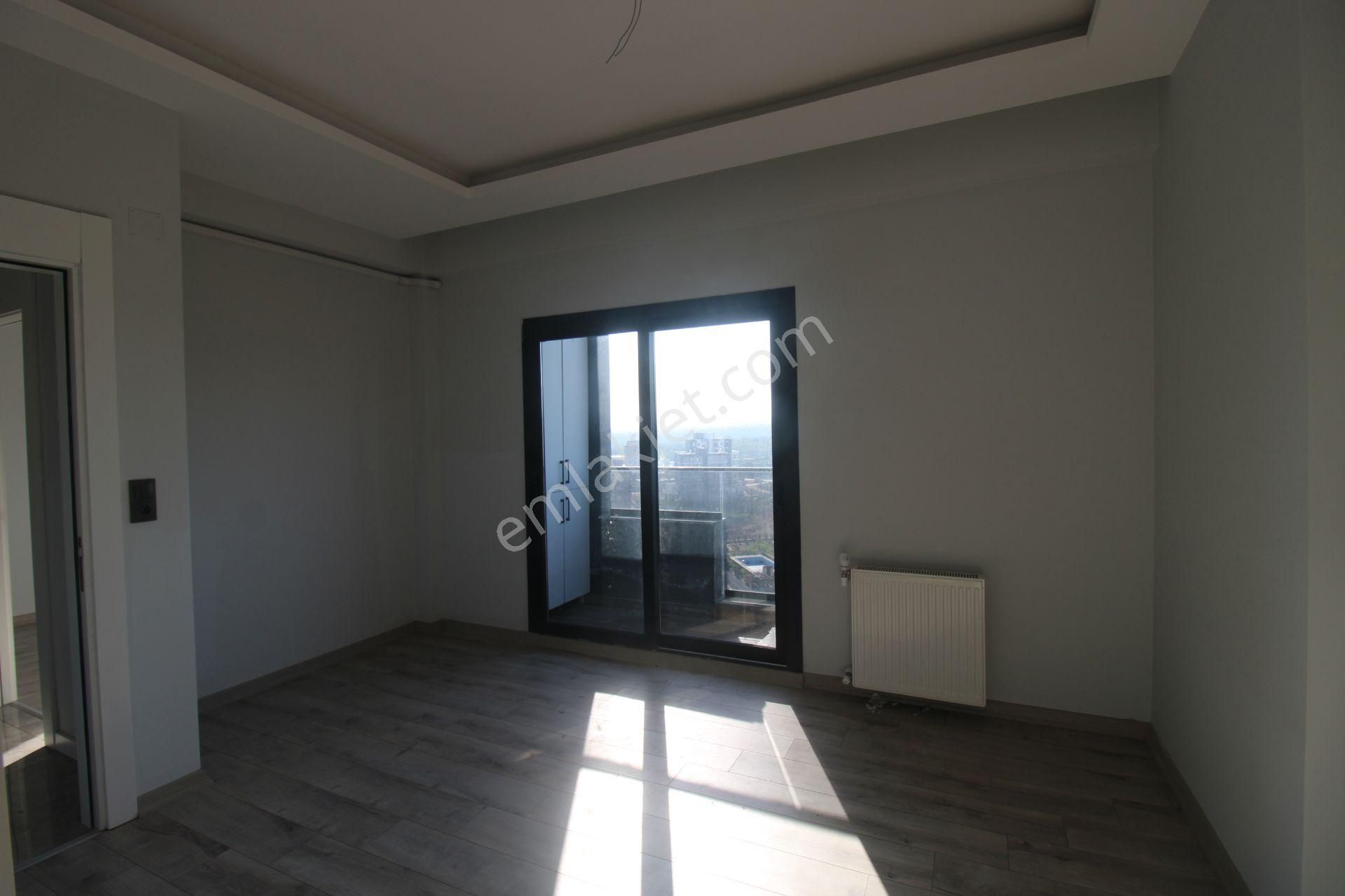 Mezitli De 2+1 Cepheleri Açık Lüx Daire - Görsel 14