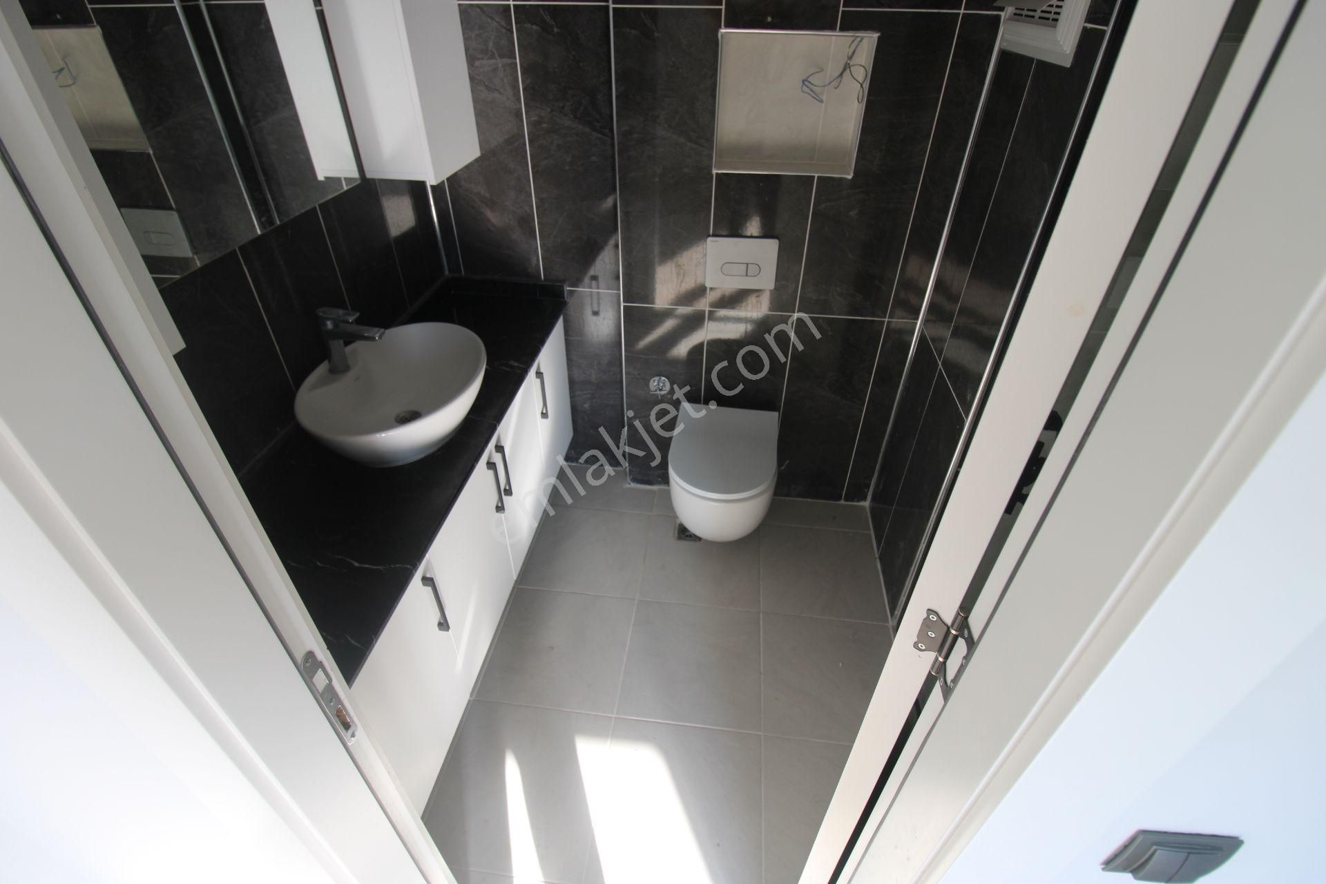 Mezitli De 2+1 Cepheleri Açık Lüx Daire - Görsel 18