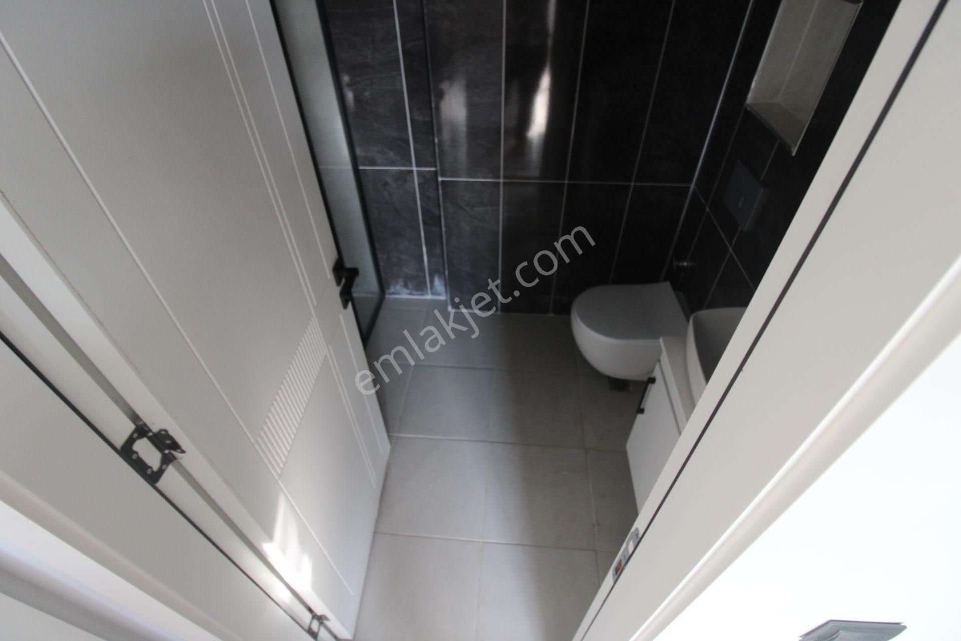 Mezitli De 2+1 Cepheleri Açık Lüx Daire - Görsel 17