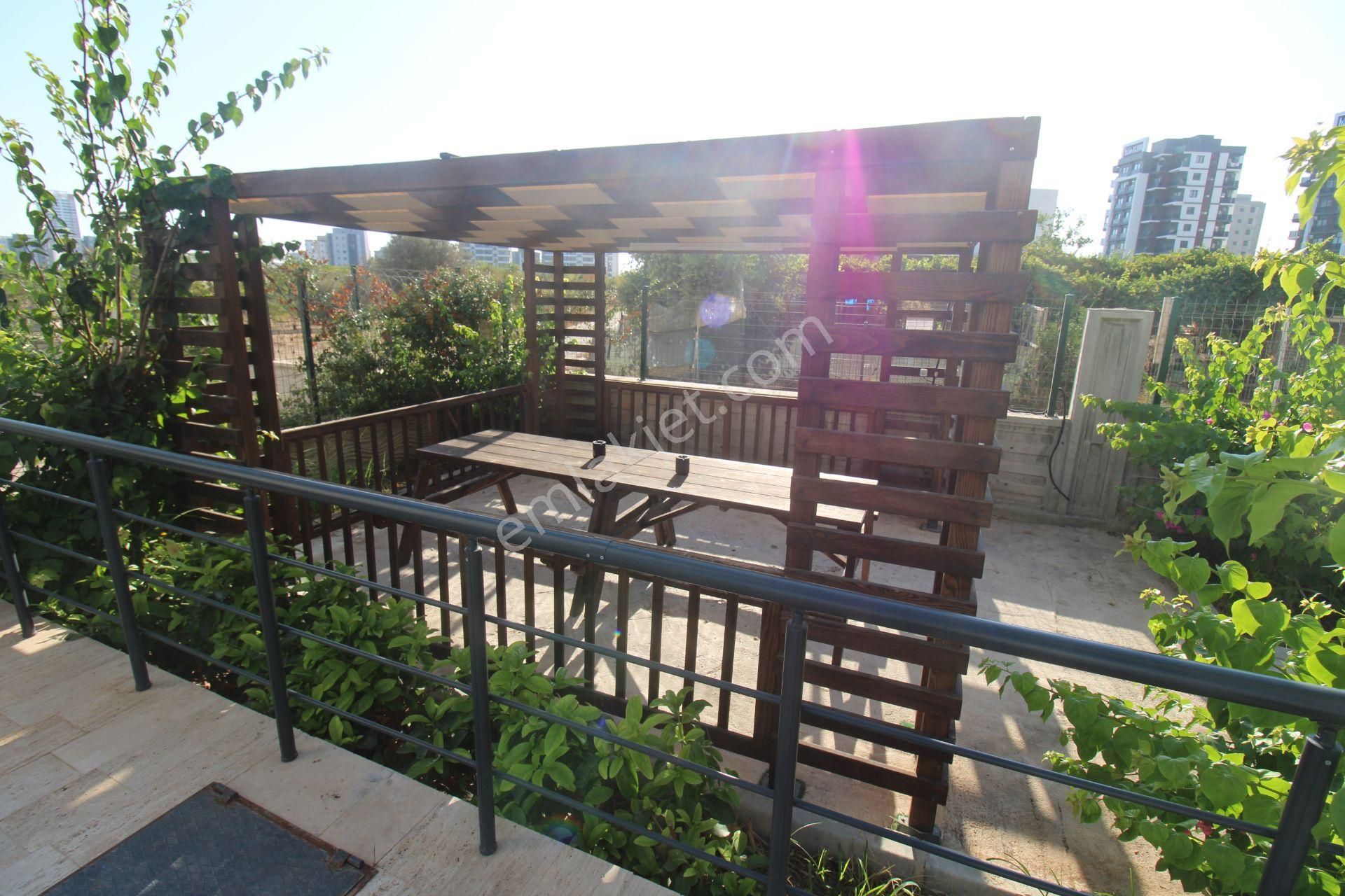 Mezitli De 2+1 Cepheleri Açık Lüx Daire - Görsel 3