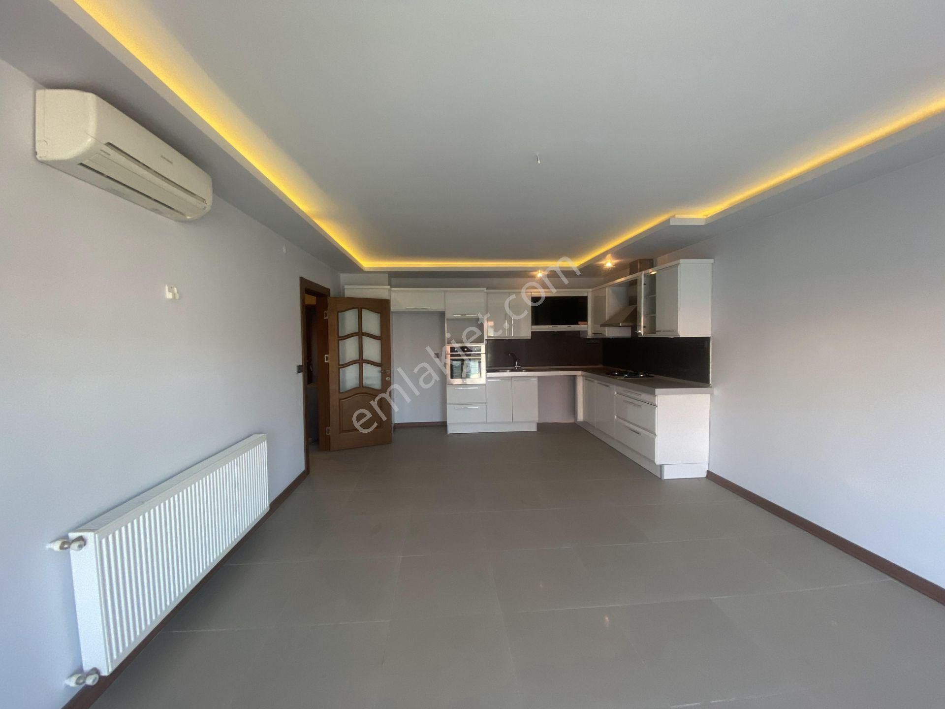 Ayvalık Sarımsaklı Da Satılık Daire.denize 180 Metre Mesafede - Görsel 9