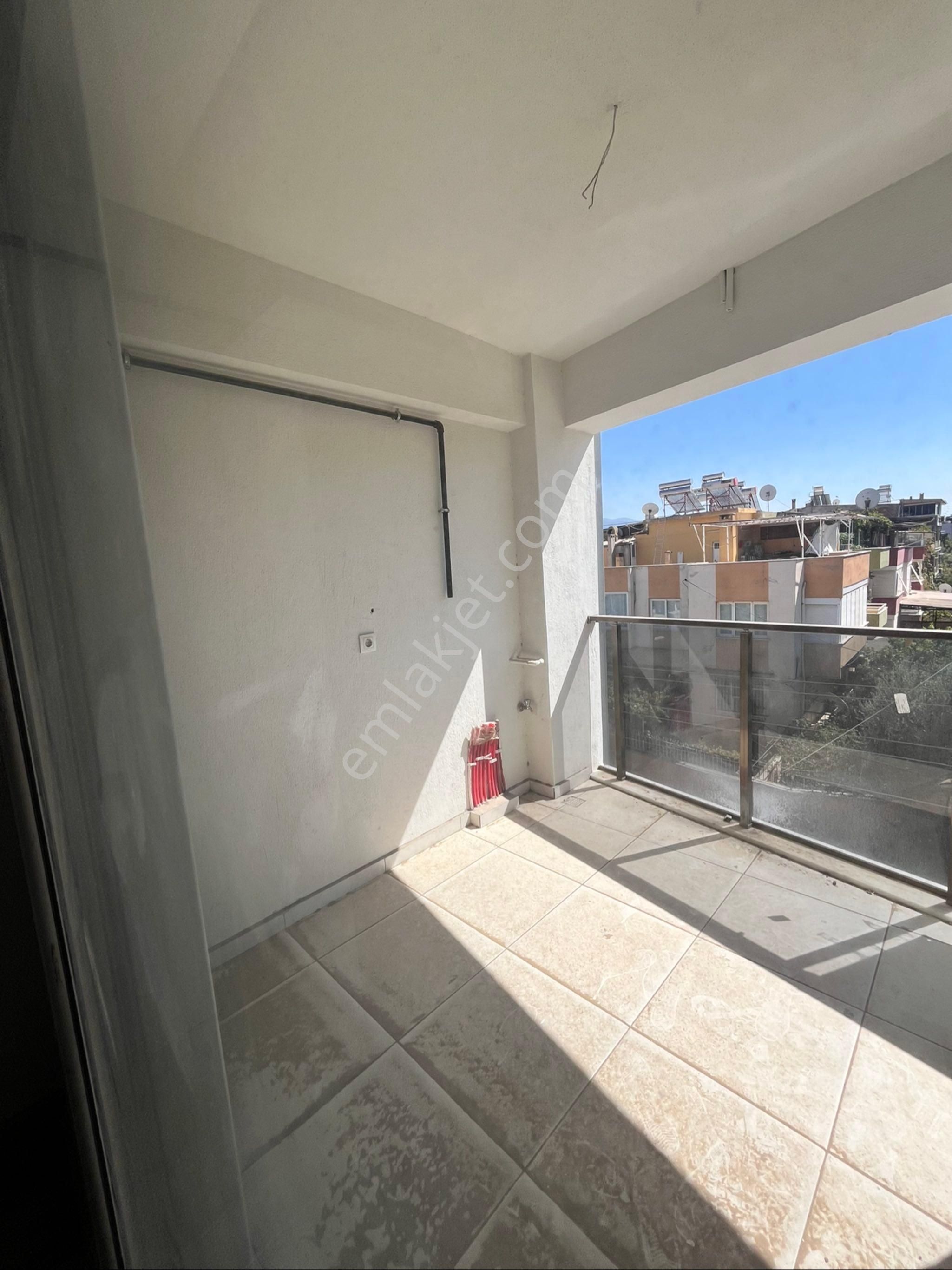 Genç Gayrimenkulden Satılık Dublex Daire - Görsel 3