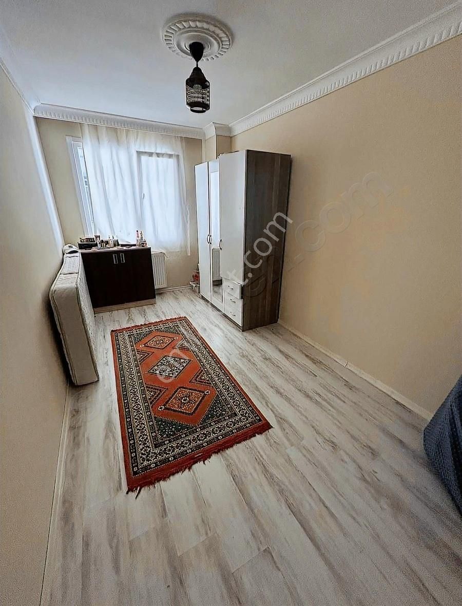 Erdoğan Emlaktan Satılık 2+1 Balkon Kapalı Otoparklı Asansörlü - Görsel 3