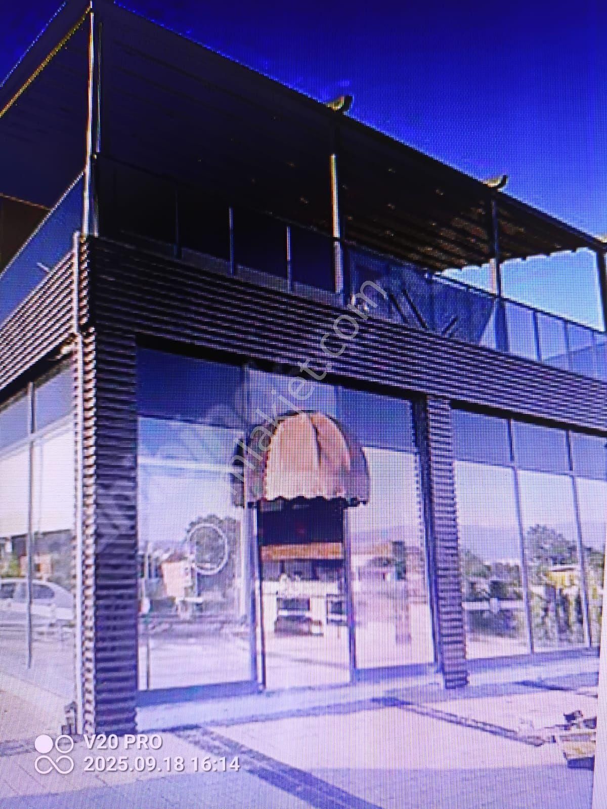 Muhteşem Konum Kaçırılmayacak Fırsat Bina