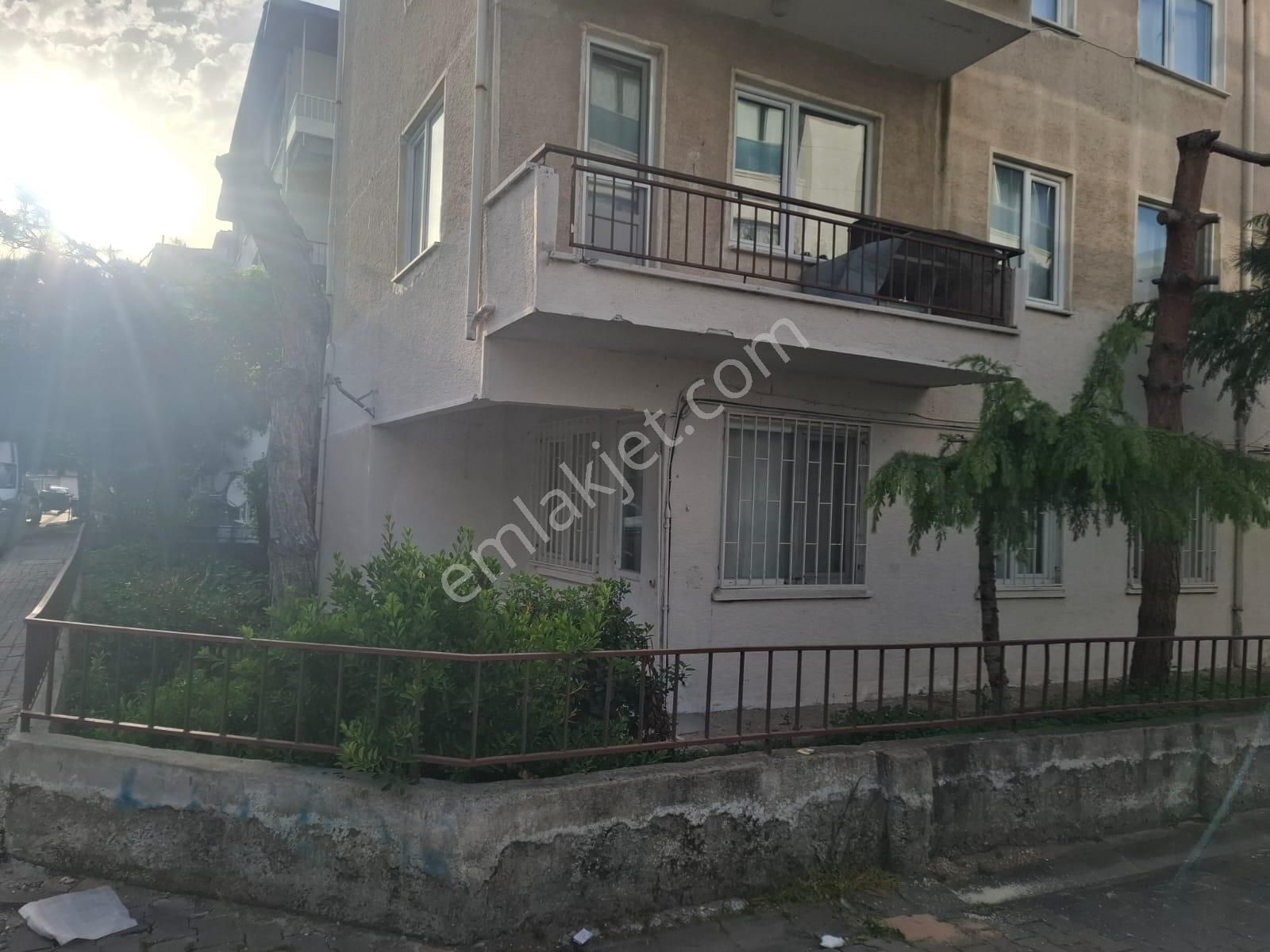 Yalova Fatih Caddesinde Düz Giriş 2+1 Satılık Eşyalı Daire - Görsel 6