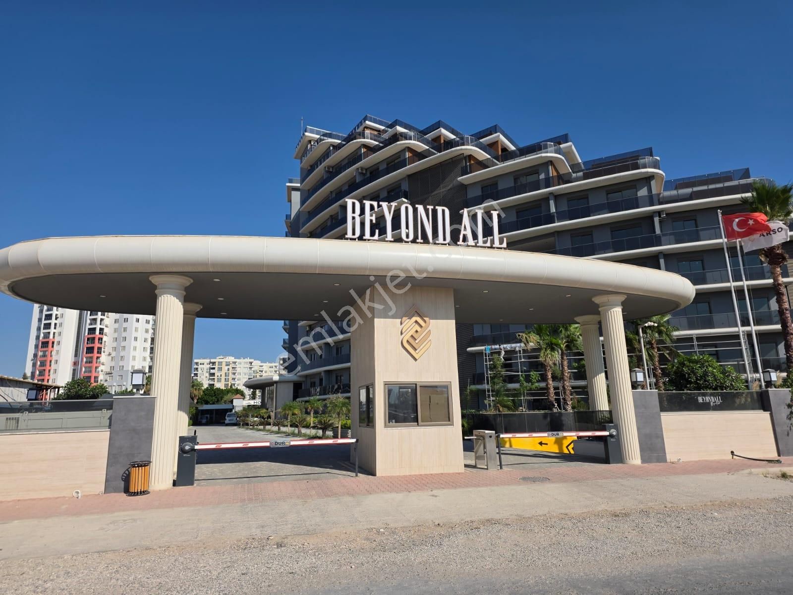 Altıntaş'ta, Müstakil Havuz Ve Teraslı, Satılık 1+1 Lüks Daire - Görsel 16