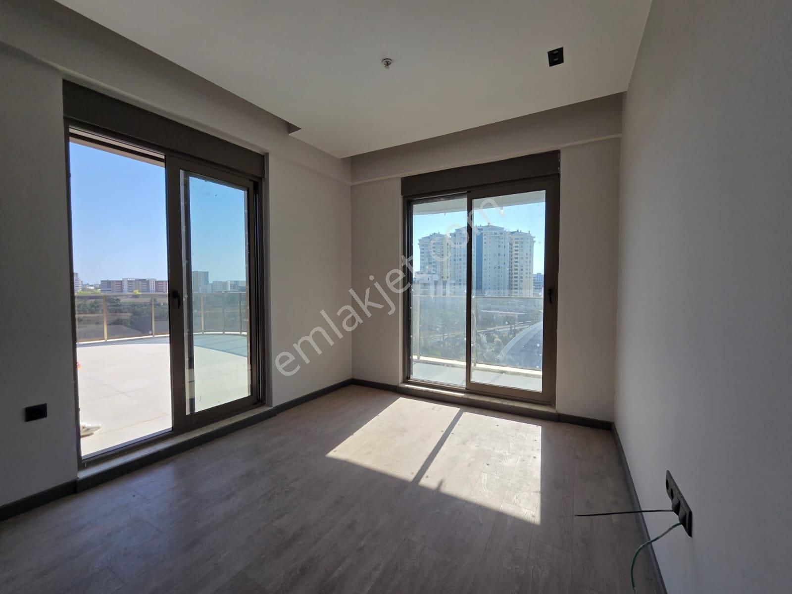 Altıntaş'ta, Müstakil Havuz Ve Teraslı, Satılık 1+1 Lüks Daire - Görsel 7