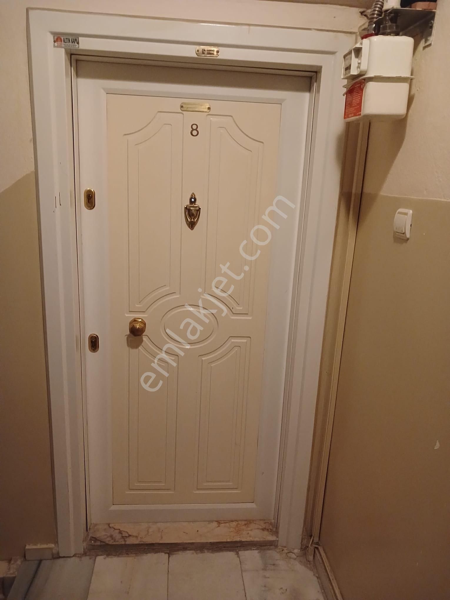 Köşe Cepheli Bakımlı Satılık Daire - Görsel 3