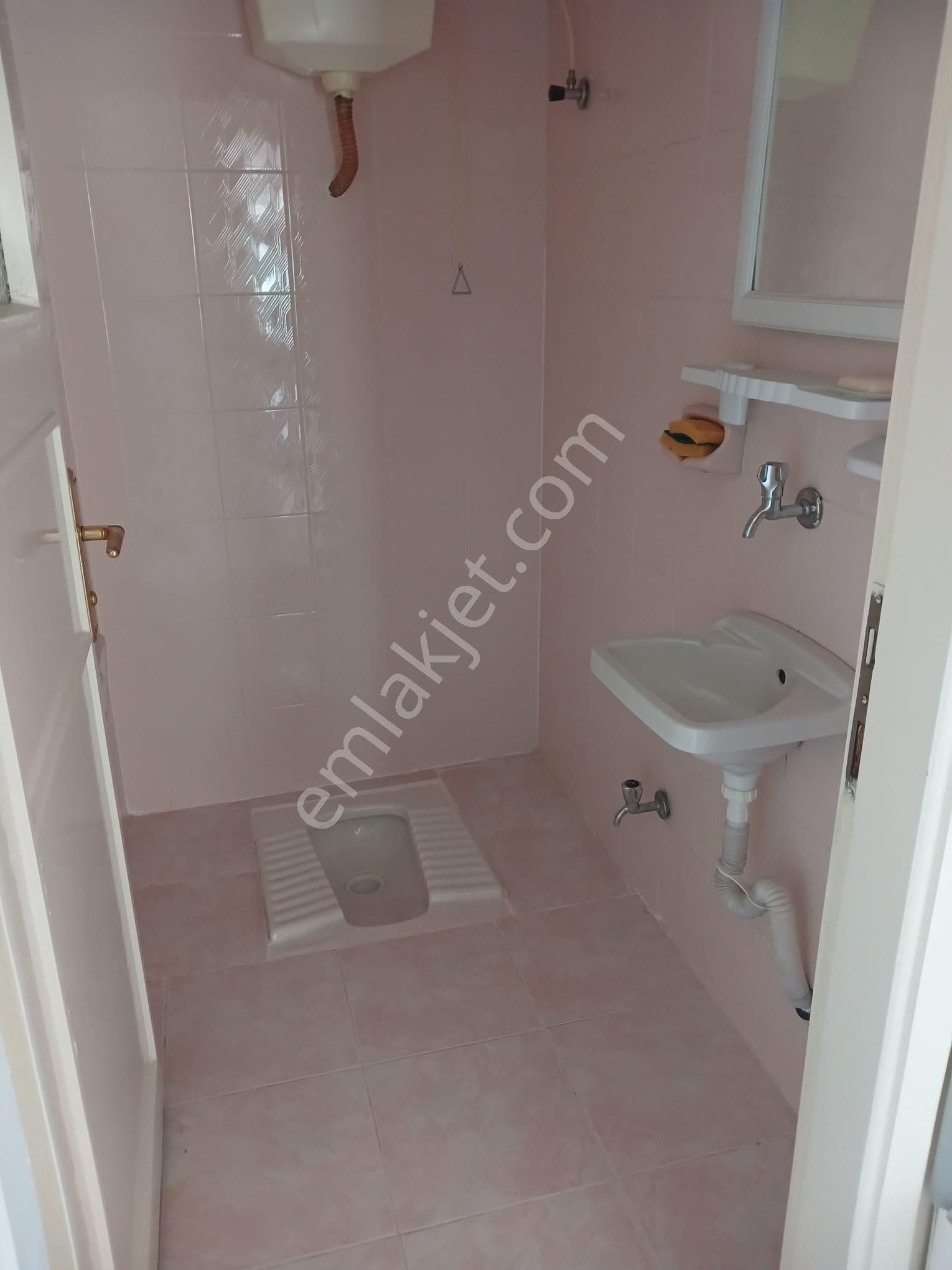 Köşe Cepheli Bakımlı Satılık Daire - Görsel 18