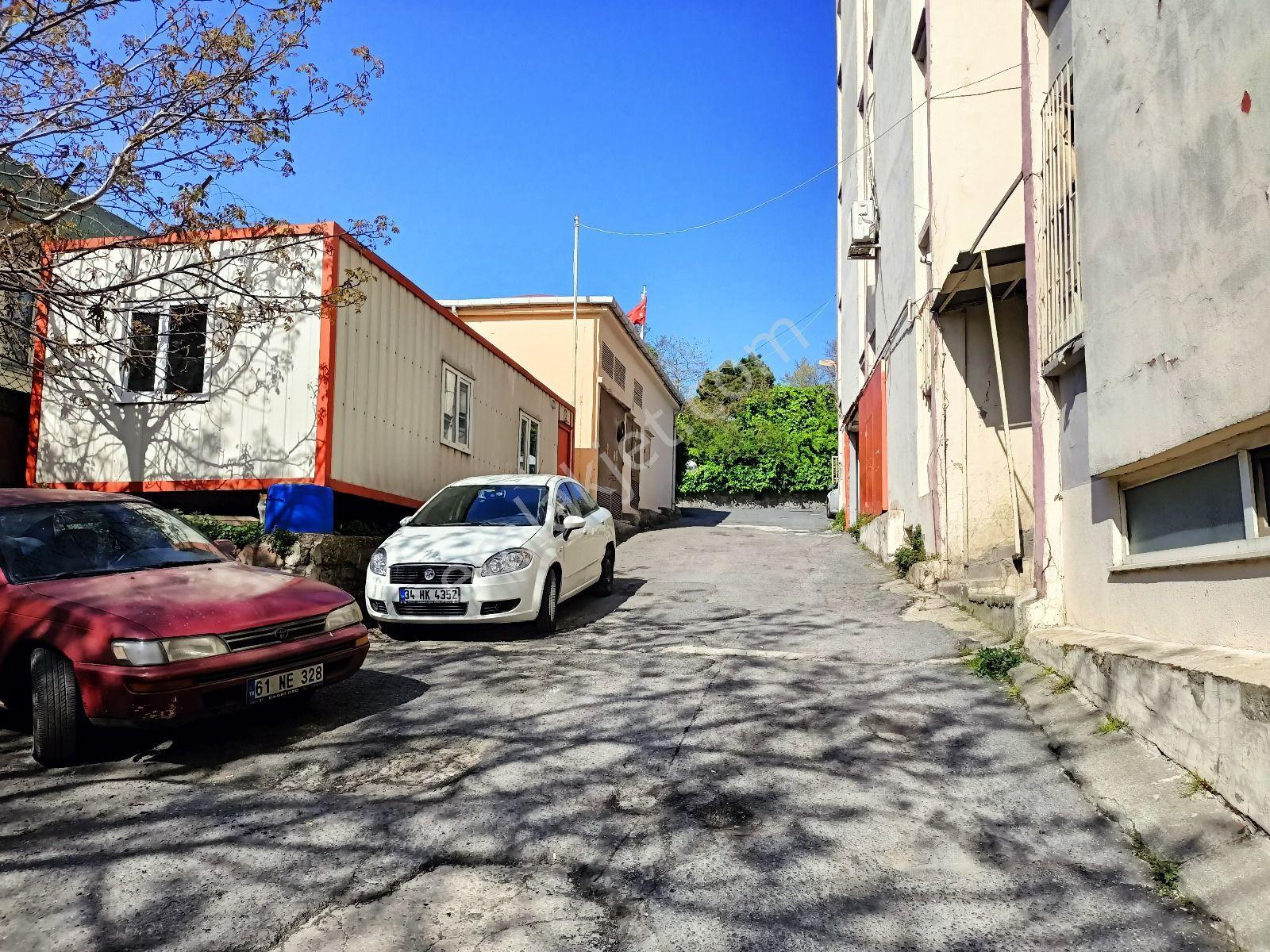 Zeytinburnu Yıldız Sanayi Sitesinde Satılık 140m2 Dükkan - Görsel 5