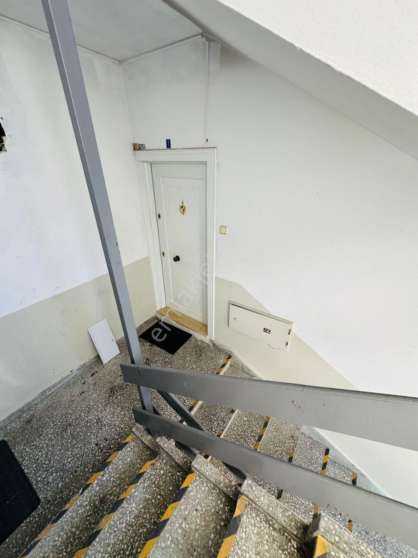 Emlakparktan Atatürk Cd Merkez Ptt Karşısı Kiralık 2+1 Daire - Görsel 16