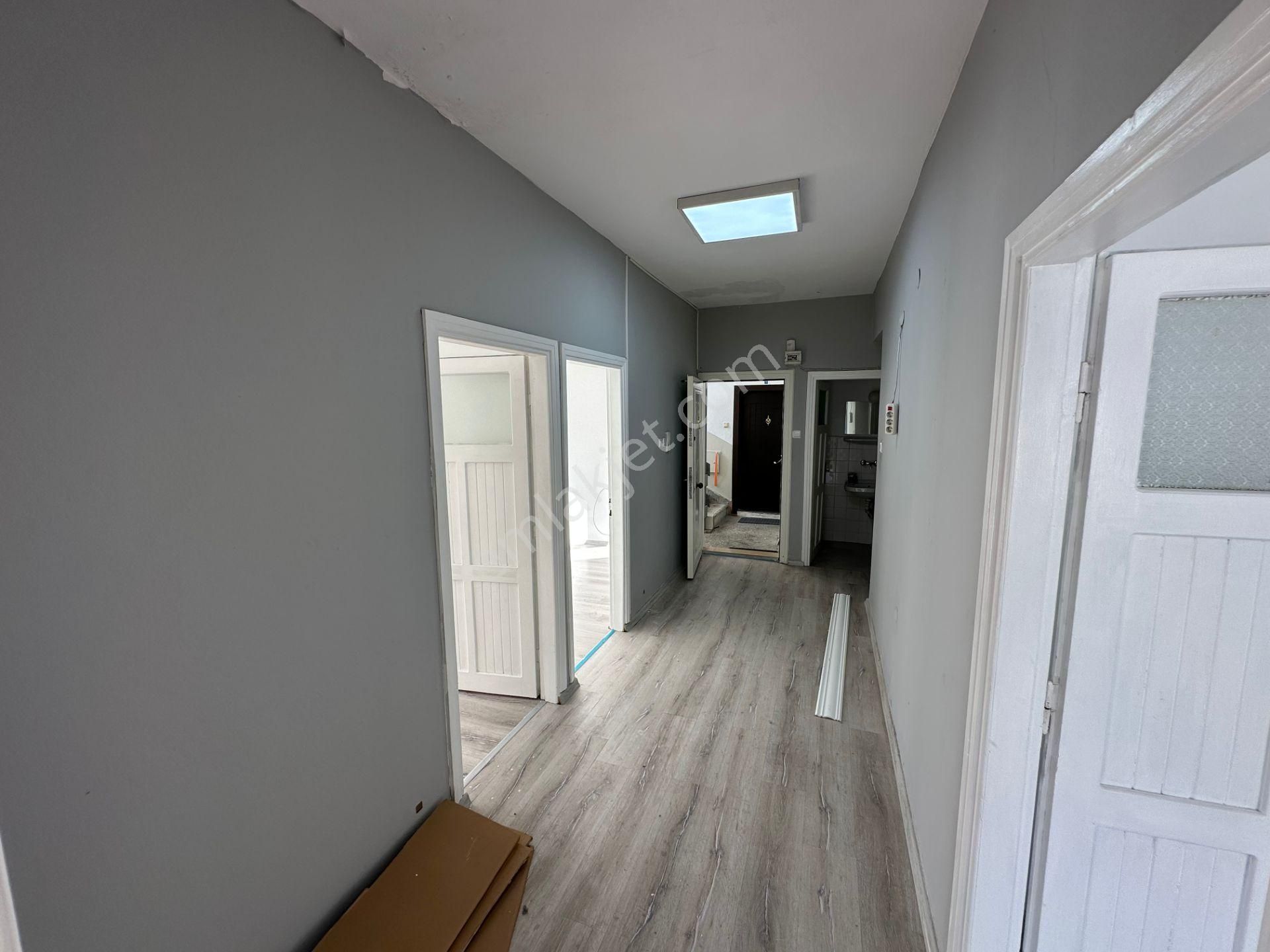 Emlakparktan Atatürk Cd Merkez Ptt Karşısı Kiralık 2+1 Daire - Görsel 18