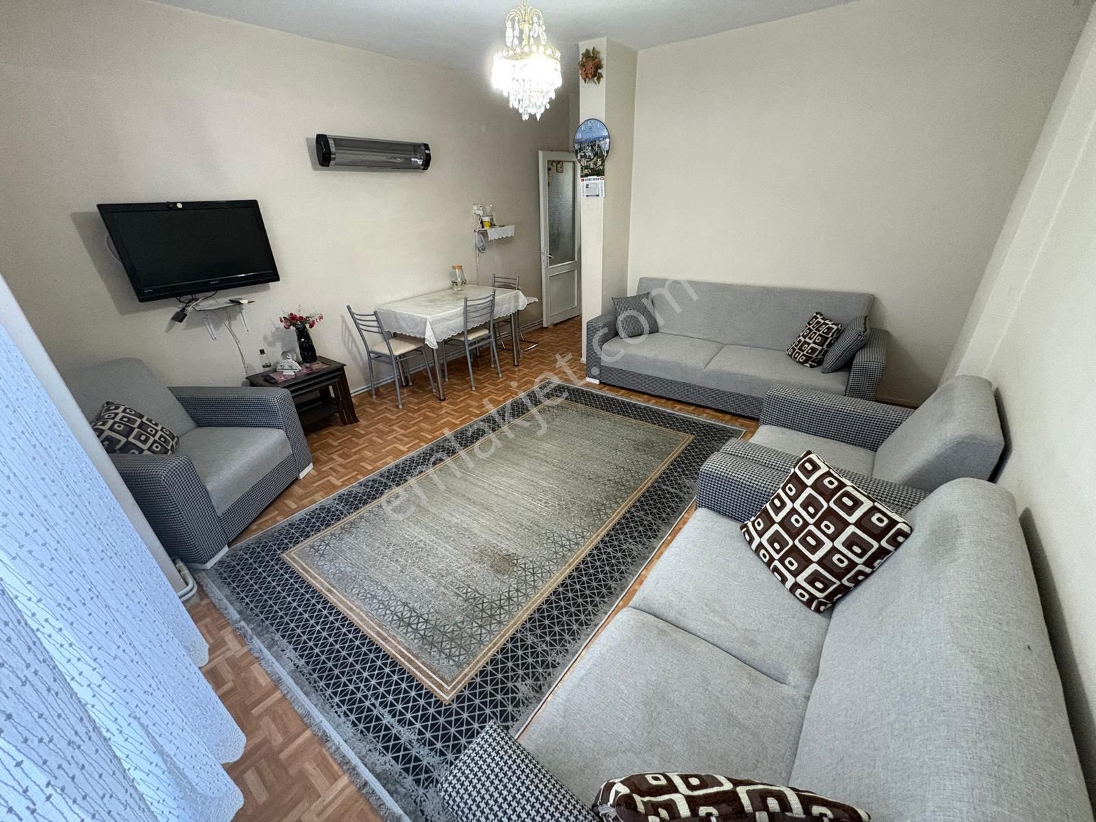 Kuzguncuk İcadiye 'de 2+1 Kat Mülkiyetli Satılık Daire - Görsel 6