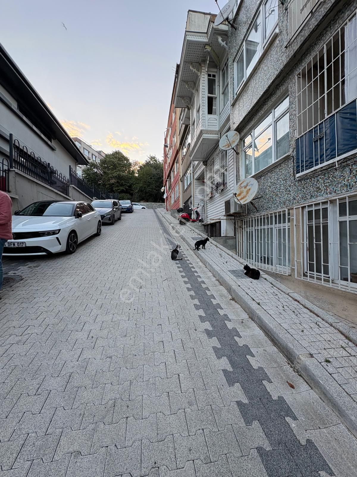 Kuzguncuk İcadiye 'de 2+1 Kat Mülkiyetli Satılık Daire - Görsel 16