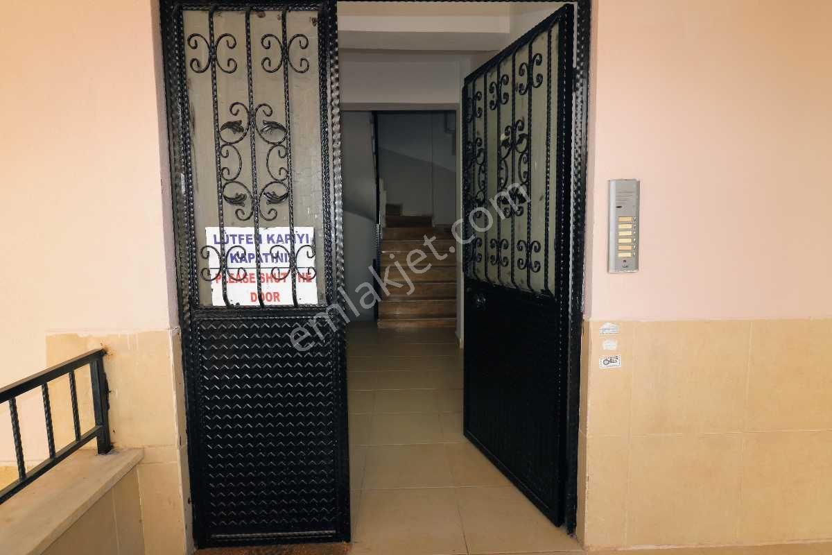 Didim Efeler Mahallesi'nde Bakımlı 3+2 Dubleks Daire - Görsel 4